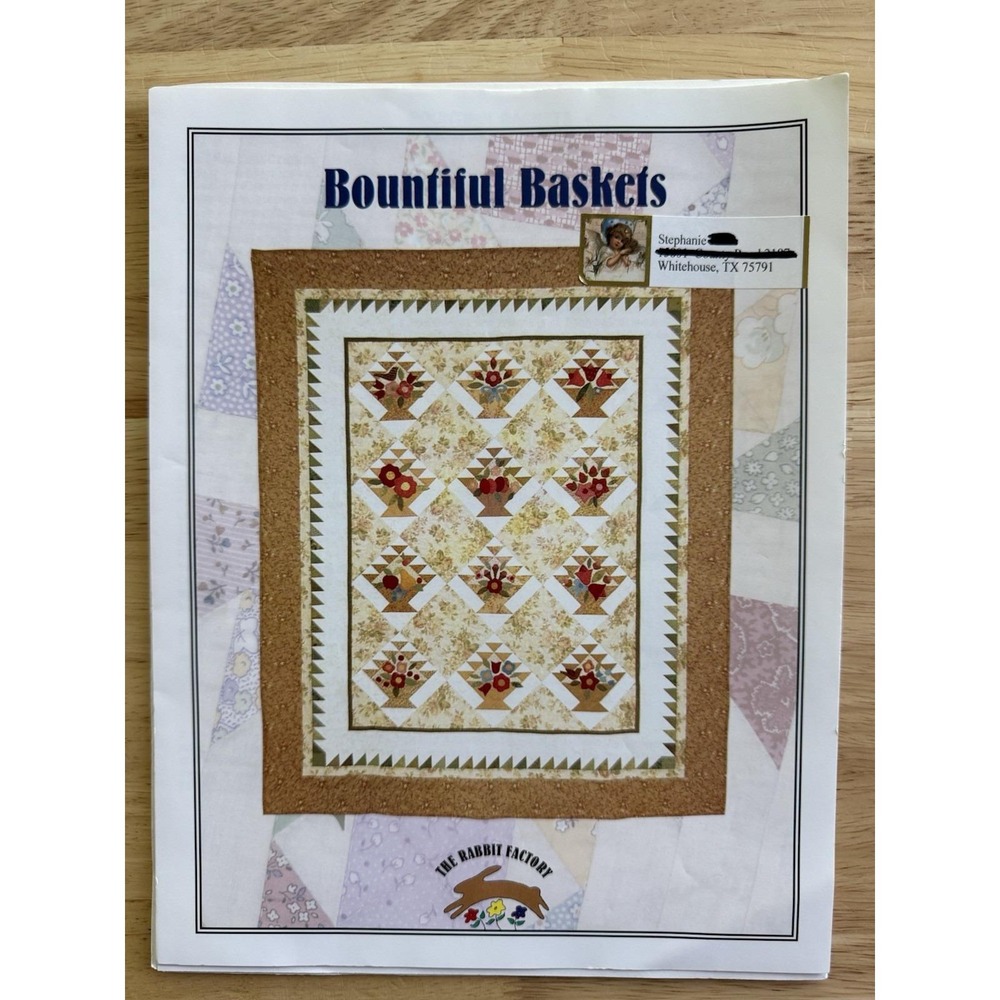 BOUNTIFUL BASKETS Quilt Pattern By The Rabbit Factory Designed By Lydia Quigley‎